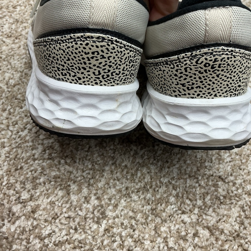 New Balance Cream and Black Athletic Sneakers - Picture 8 of 12